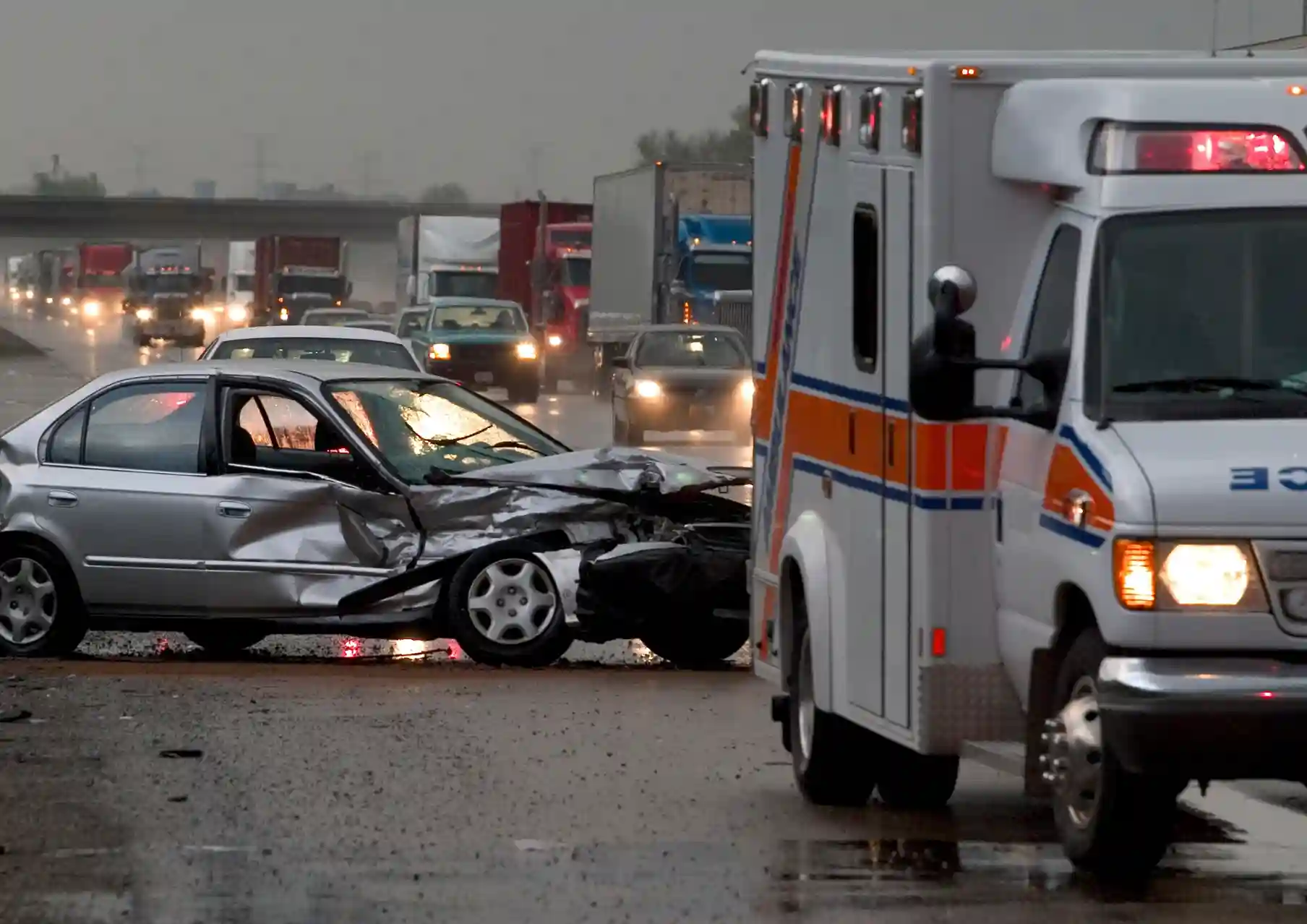 Commercial truck accident on an I-287 interchange ramp in Morris County, NJ