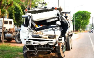 When to Consult a Lawyer for a Truck Accident in New Jersey